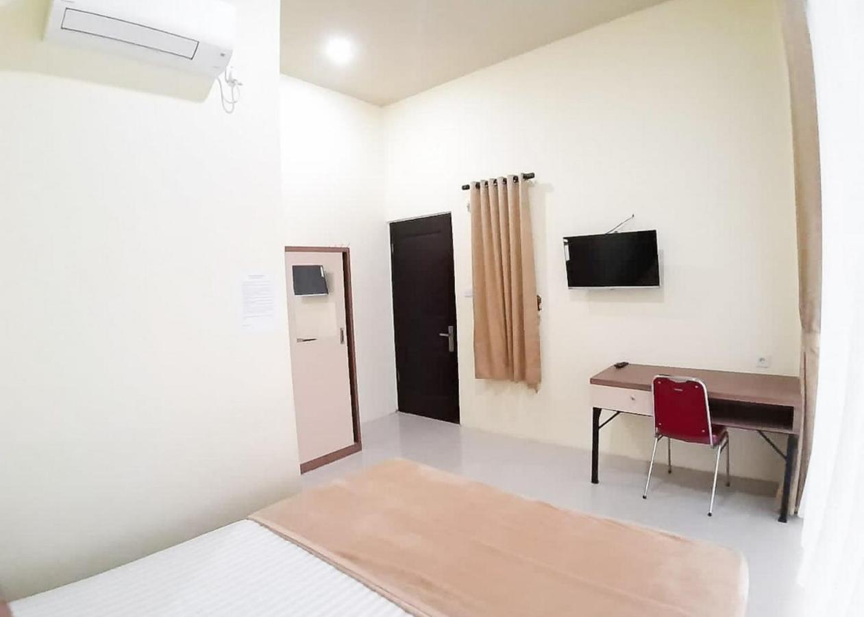 Hotel Reddoorz Syariah Near Transmart Jambi 2 Palmerah Exterior foto